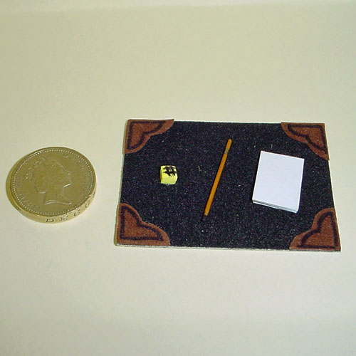 Desk Pad and Accessories