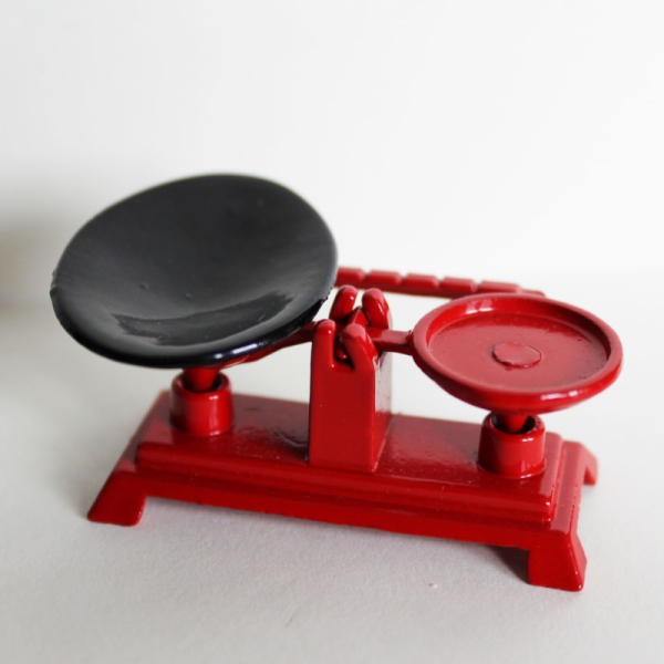 Weighing Scales Red