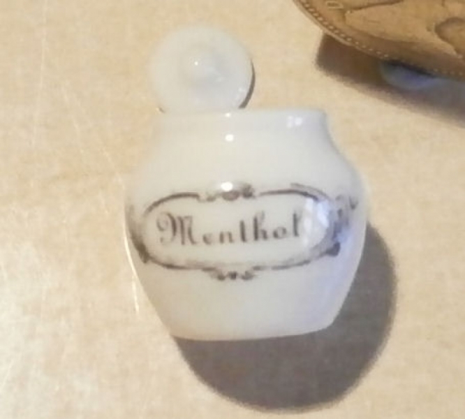 Menthol Display Jar