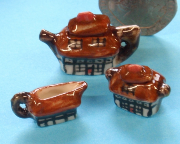 China Art Deco "Cottage"  Tea Set