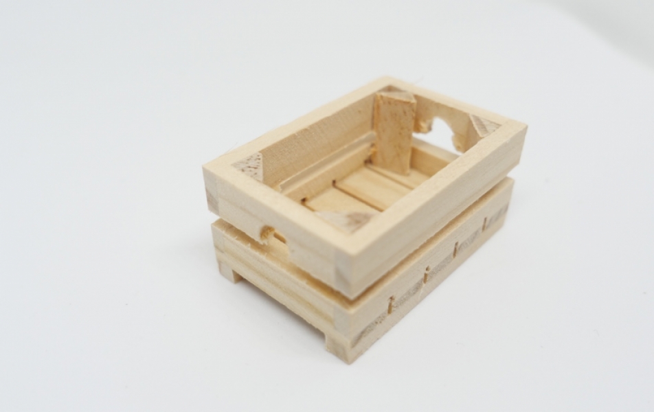 wooden crate type F