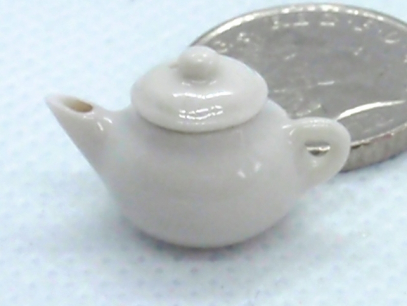 1/24 Scale White Teapot with Tea.