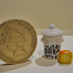 1/24th Scale White China Bread Crock With Bread