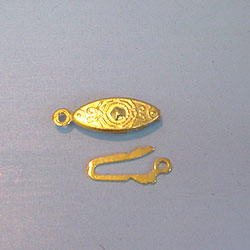 Oval Clasp Gold Plate