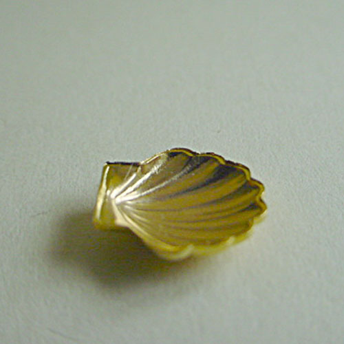 Gold Plated Shell Medium