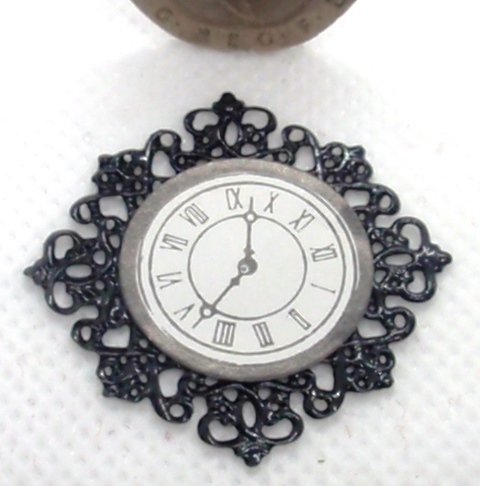 Filigree Clock