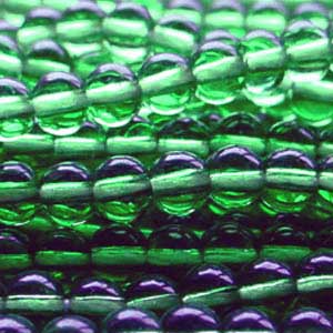 25 x Emerald Green Round Glass Beads