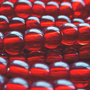 25 x Ruby Red Round Glass Beads