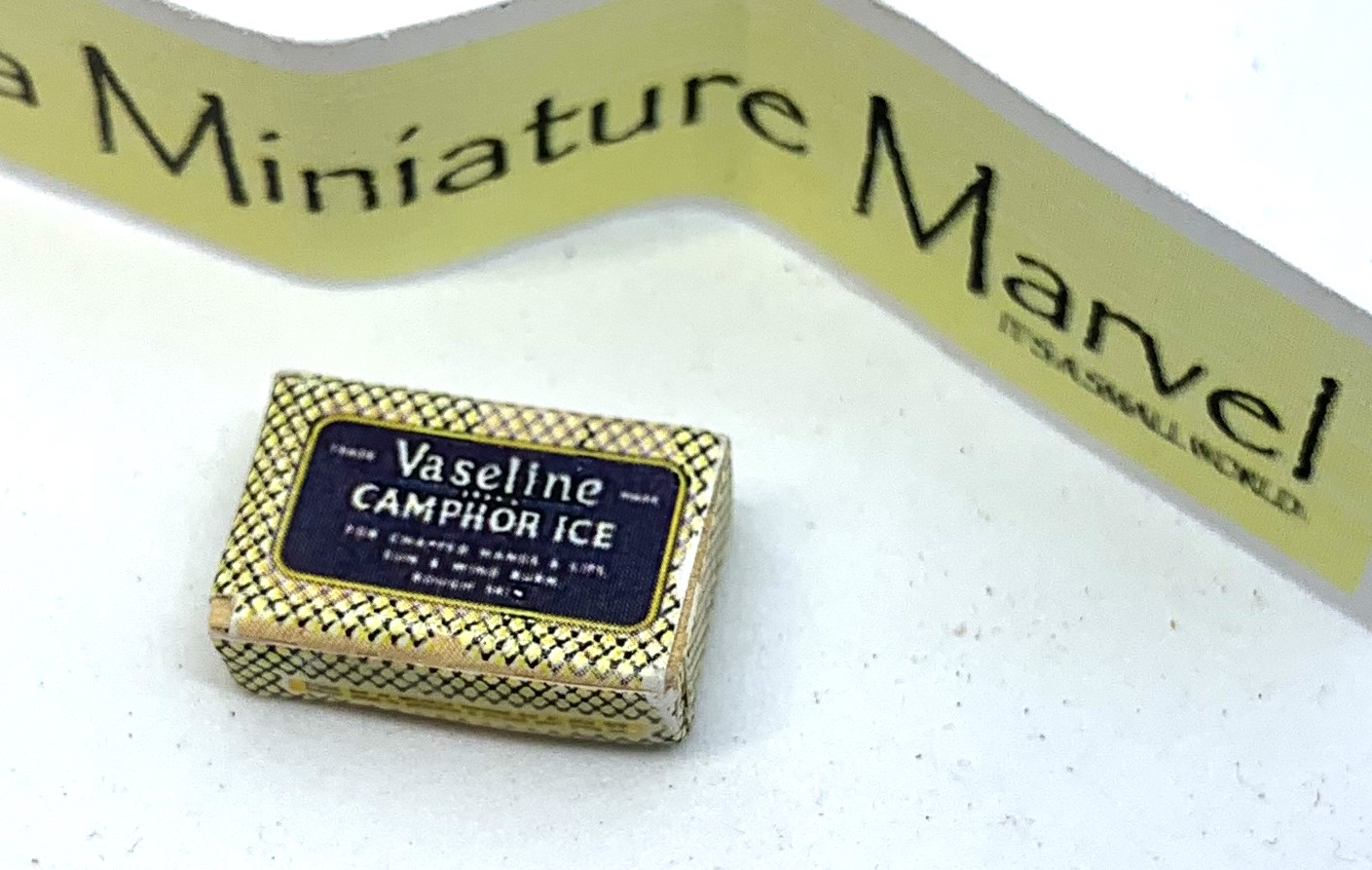 Vaseline Camphor Ice