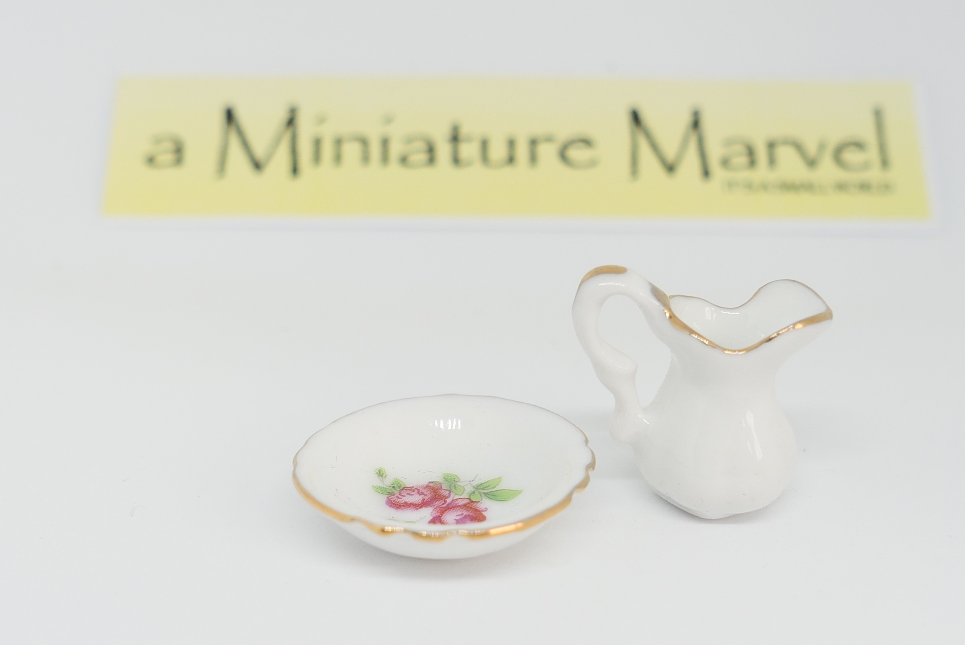 Wash Jug And Bowl -Rose pattern