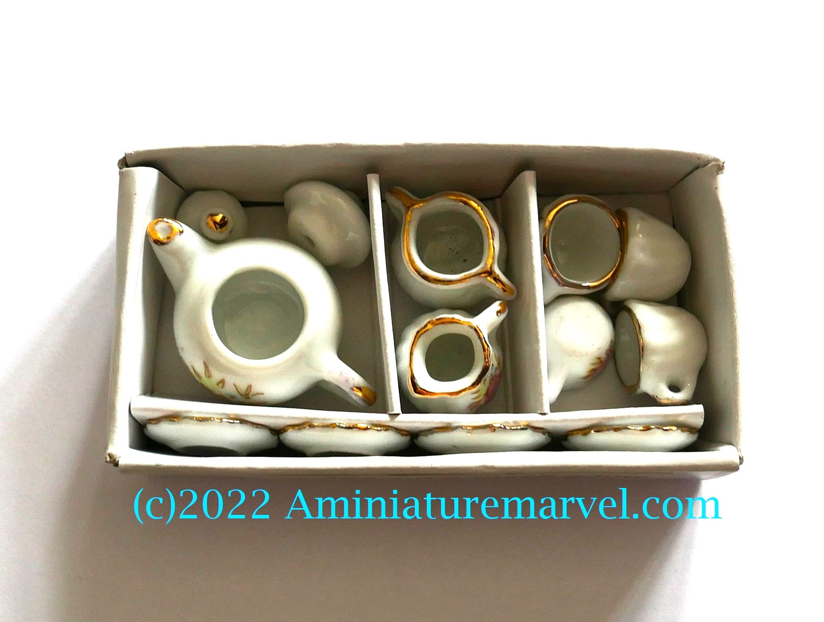 Tea set 4 place china - white