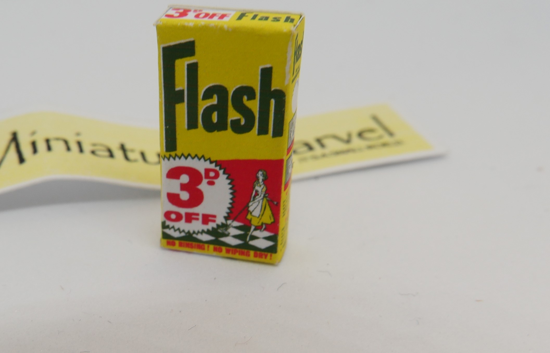 Flash cleaner box 1960's