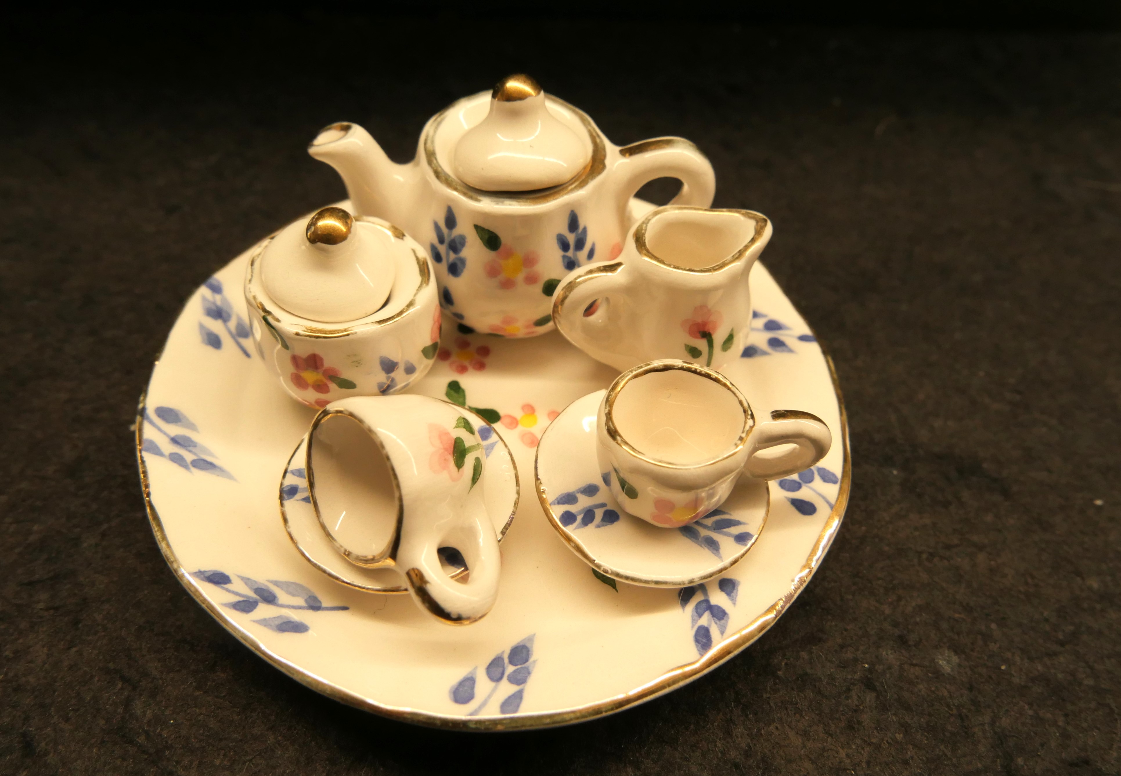 Tea set for two fine porcelain flower design