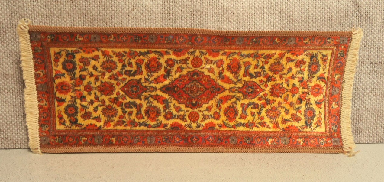 small runner carpet