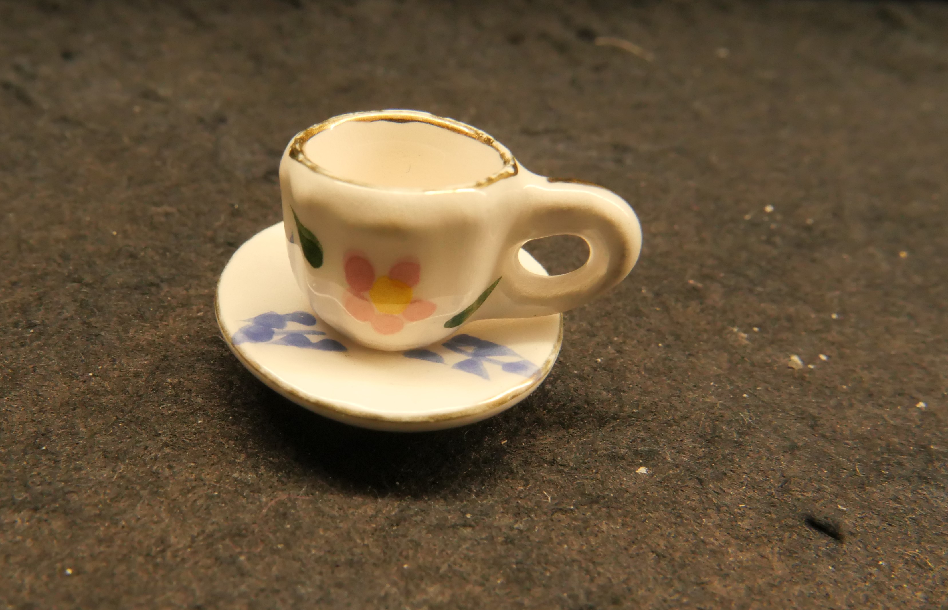 Extra tea cup & Saucer for flower design